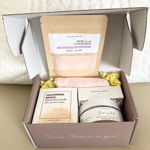 Natural Amor Bath & Spa Gift Box Set; Candle, Mask, Bath Salt, Soap, Eye Mask